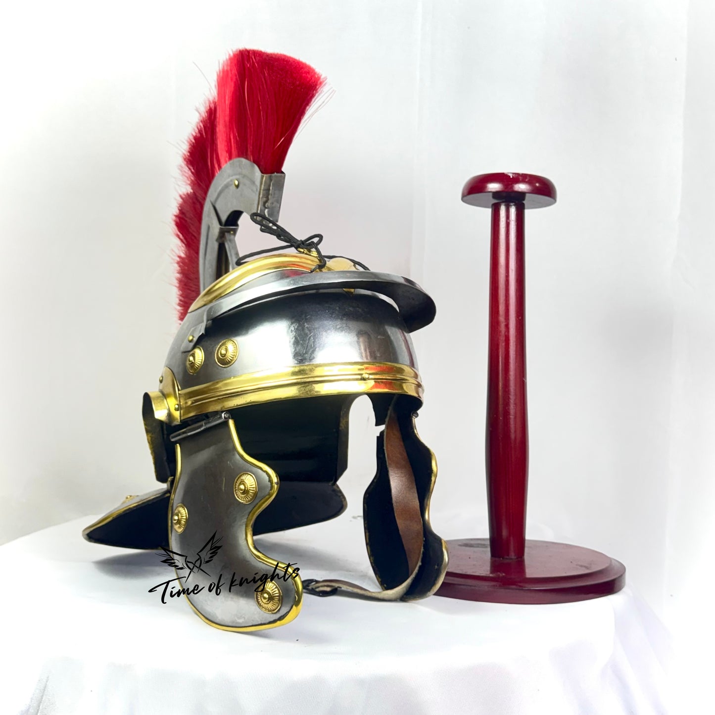 Roman Soldier Helmet – Historical Replica for Collectors & Reenactors